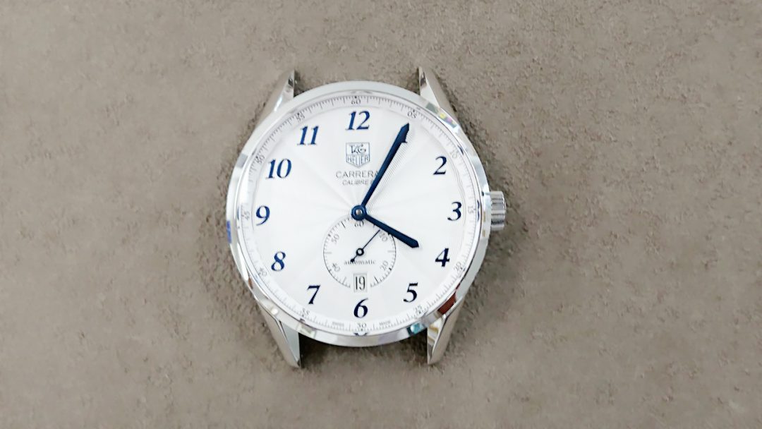タグホイヤー　オーバーホール、ポリッシュは新潟市ブローチ時計修理工房におまかせください！