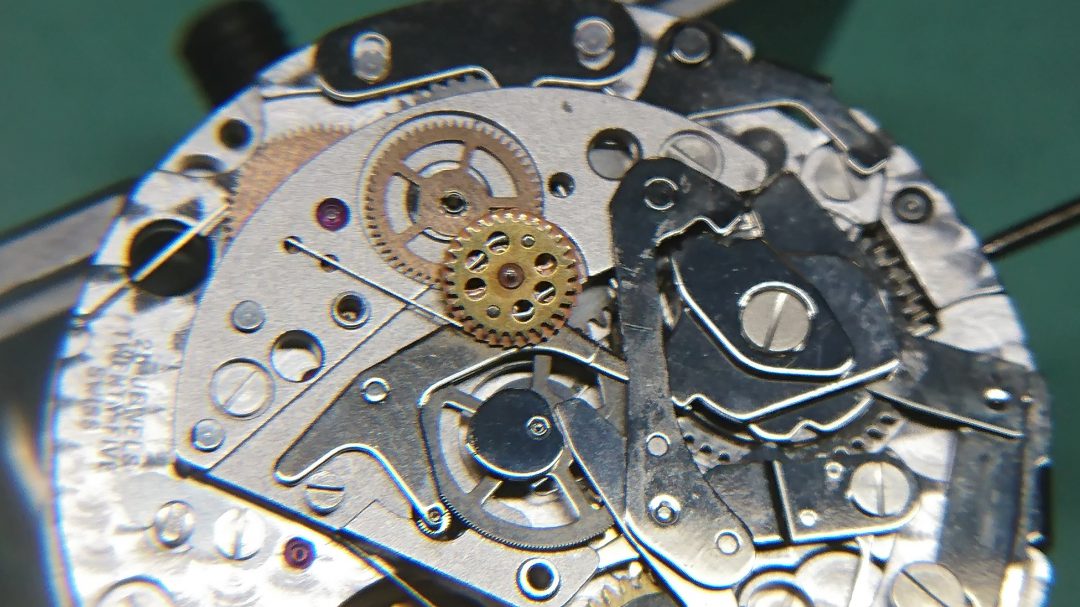 タグホイヤー　オーバーホール（分解掃除）部品交換は新潟市ブローチ時計修理工房へ！