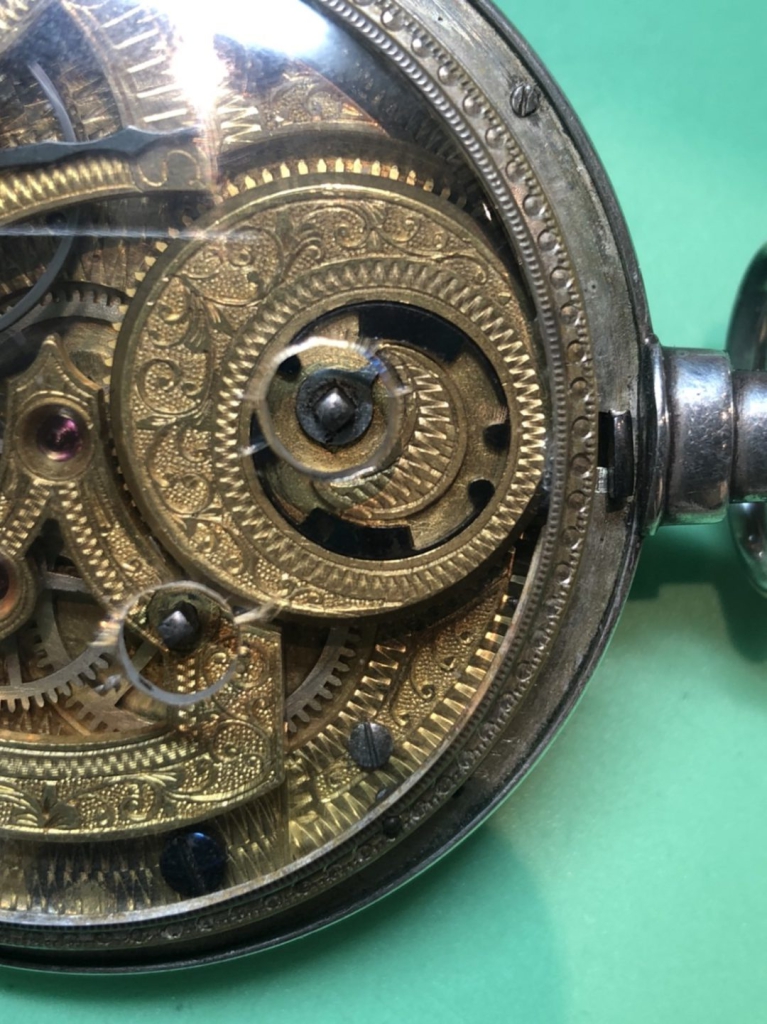 19th kei-wind watch鍵巻の修理はブローチ時計修理工房