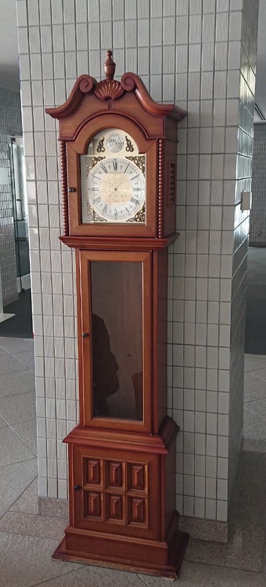 セイコーホールクロック（柱時計）　Ref.605B　オーバーホール（分解掃除）は新潟市にあるブローチ時計修理工房までご依頼ください。