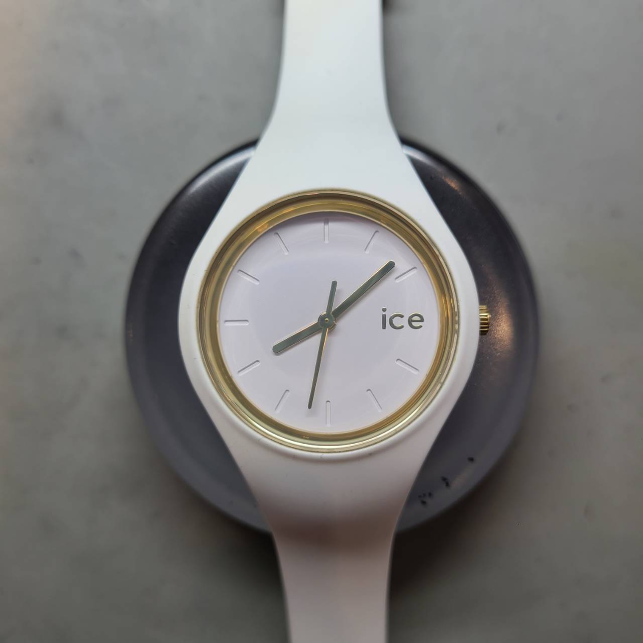 アイスウォッチ (ICE WATCH) 腕時計の電池交換