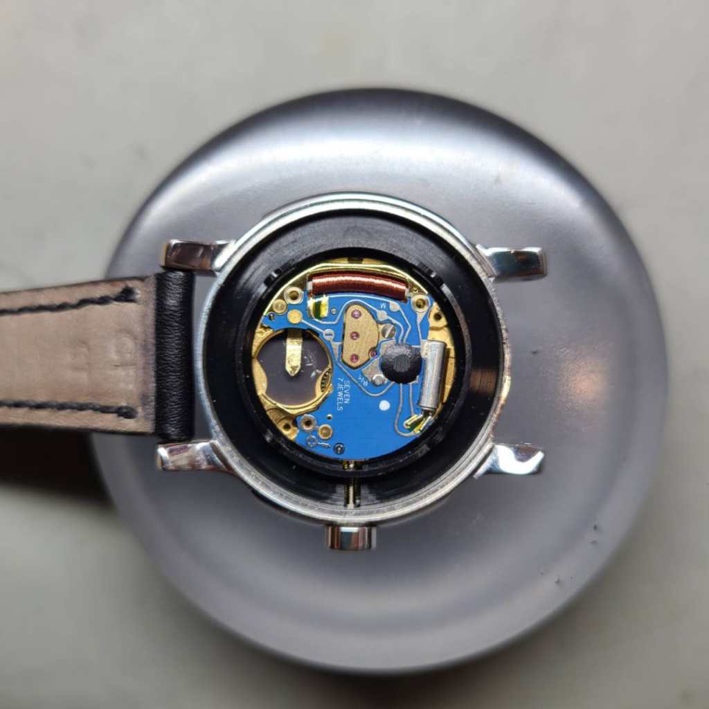 ブルガリ (BVLGARI) ソロテンポの腕時計の電池交換