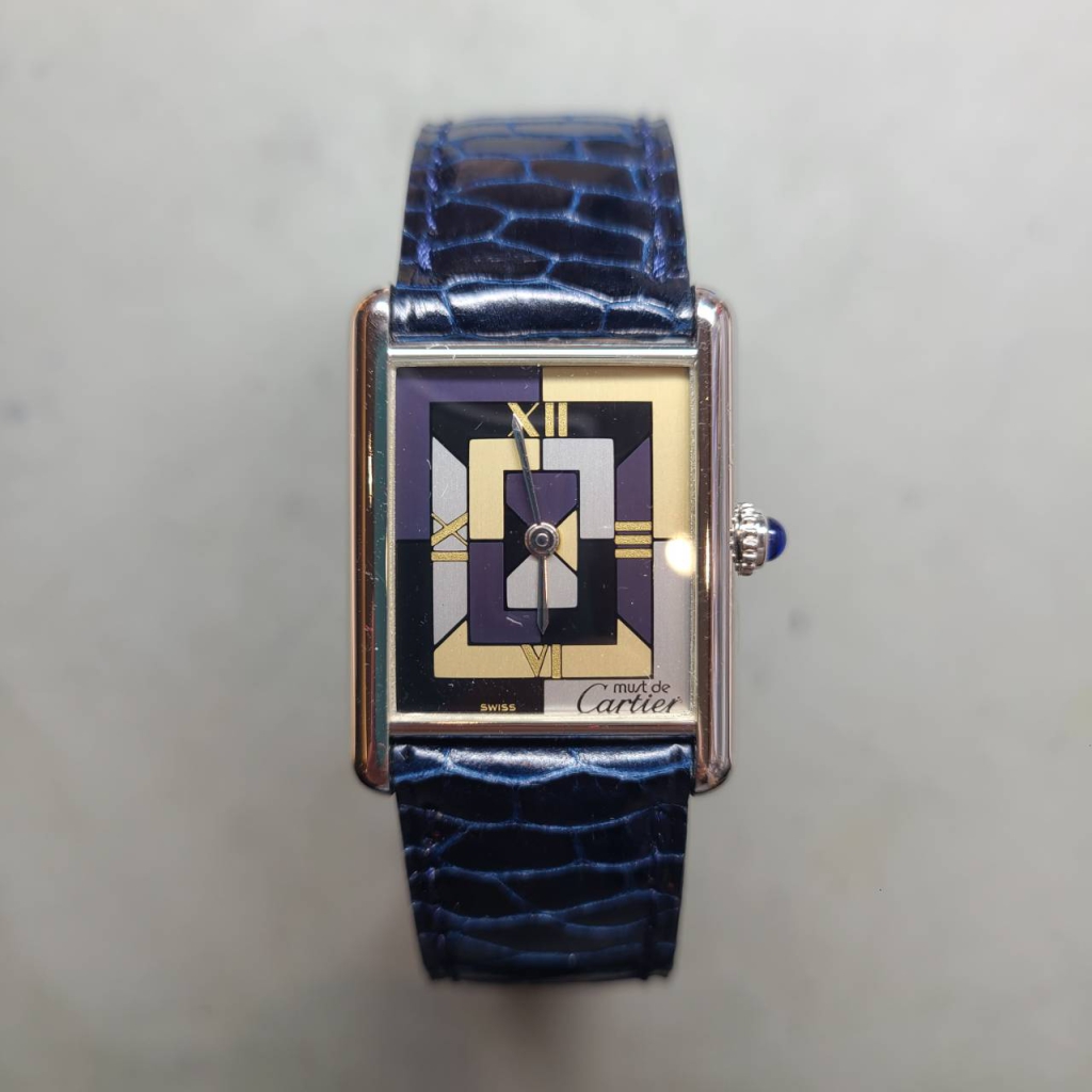 カルティエ (Cartier) タンク の腕時計の電池交換