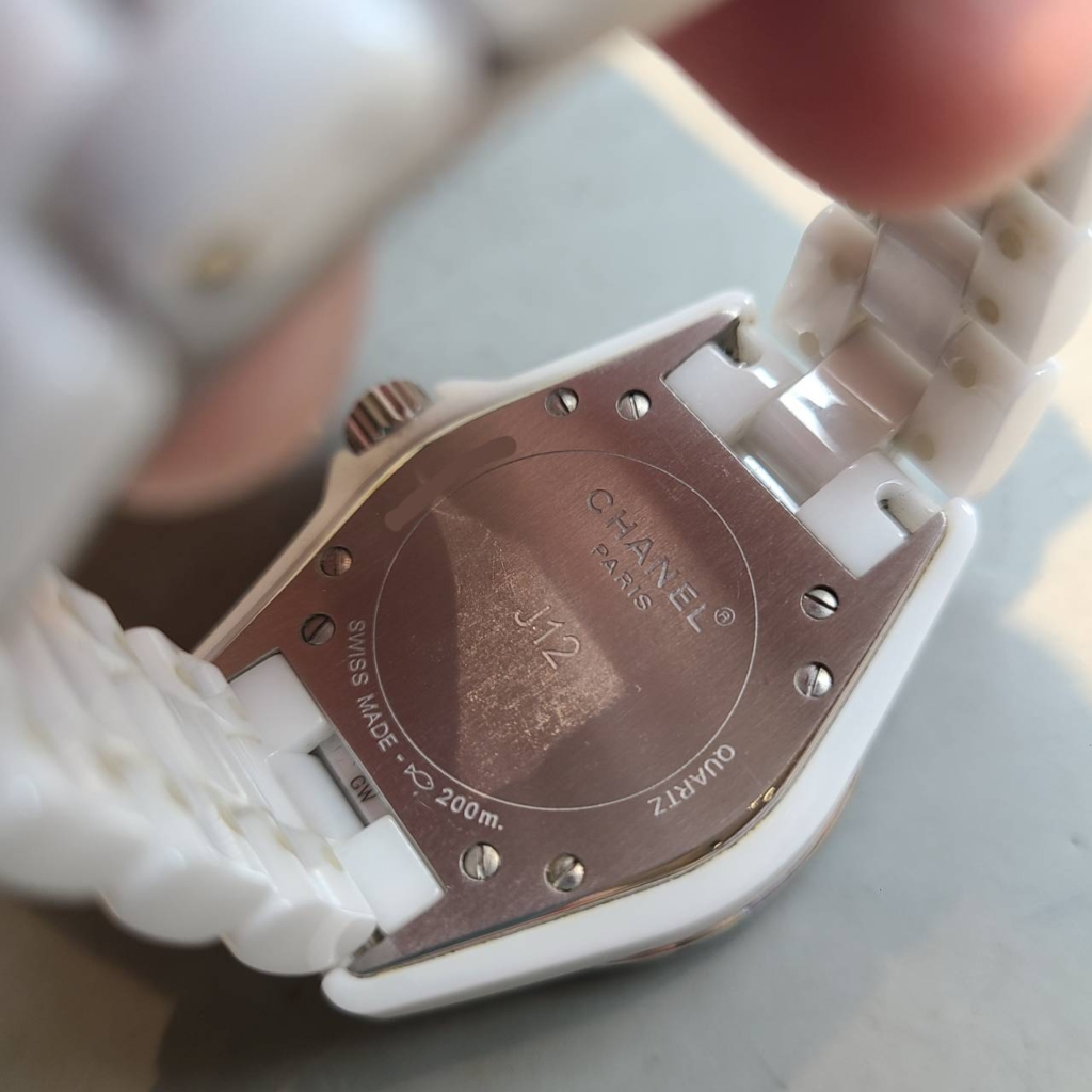 シャネル（CHANEL）の腕時計の電池交換 BROOCHブローチ時計・宝石修理工房