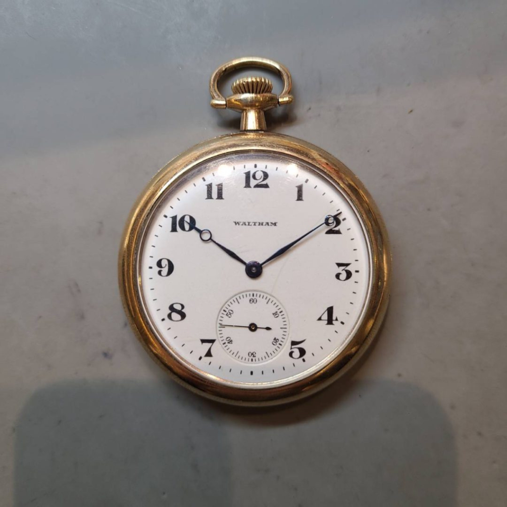 ウォルサム（WALTHAM）懐中時計のオーバーホール BROOCHブローチ時計・宝石修理工房