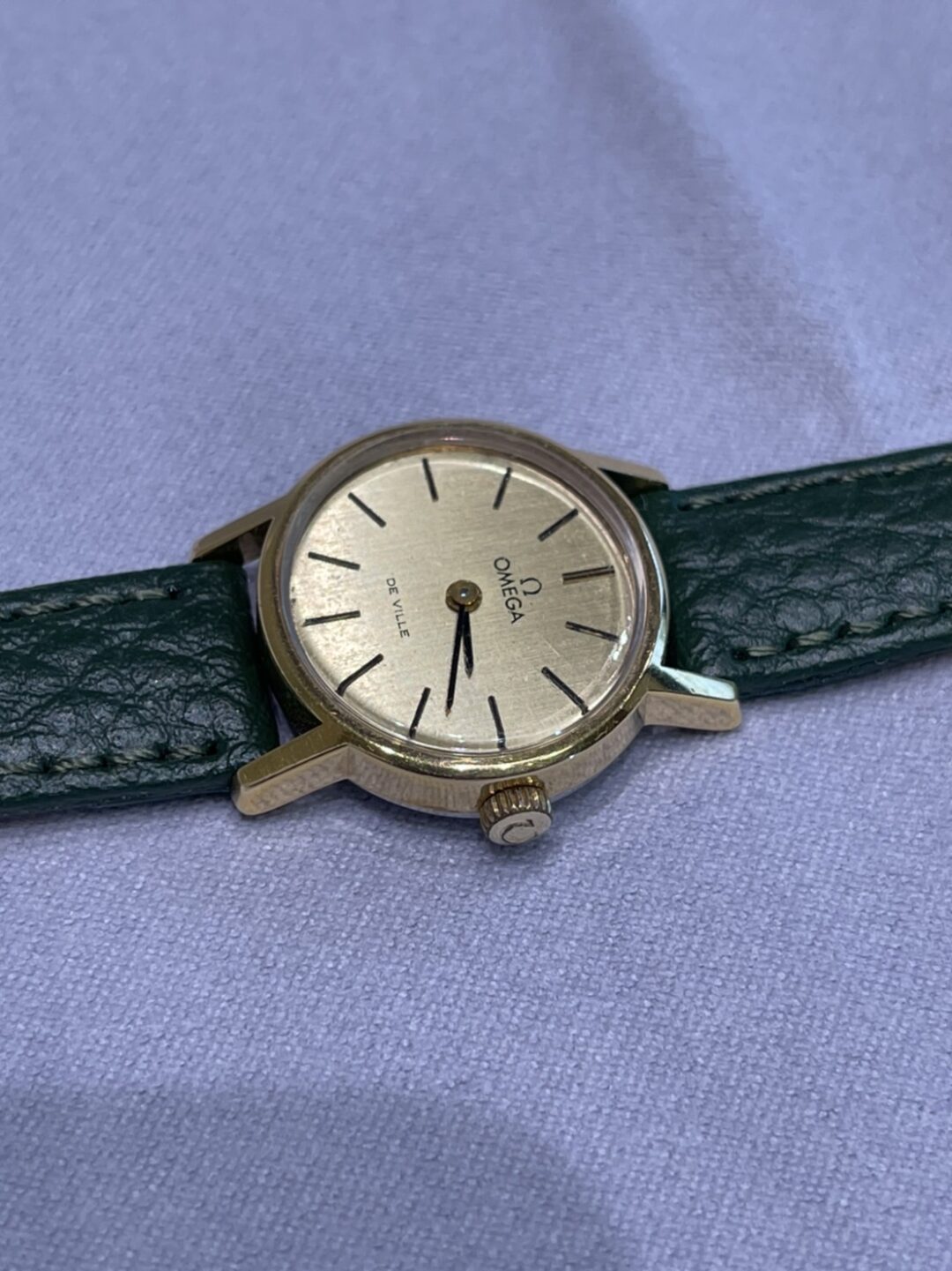 OMEGA De Ville アンティークウォッチ　美品 オメガ「DE VILLE（デ・ビル）」アンティークウォッチを販売しています