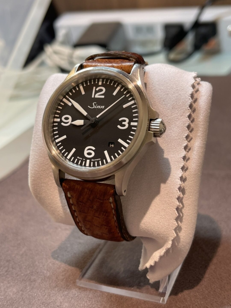 今回はオーバーホールのみで恐らく本来の動きを取り戻せる見込みのSINN556