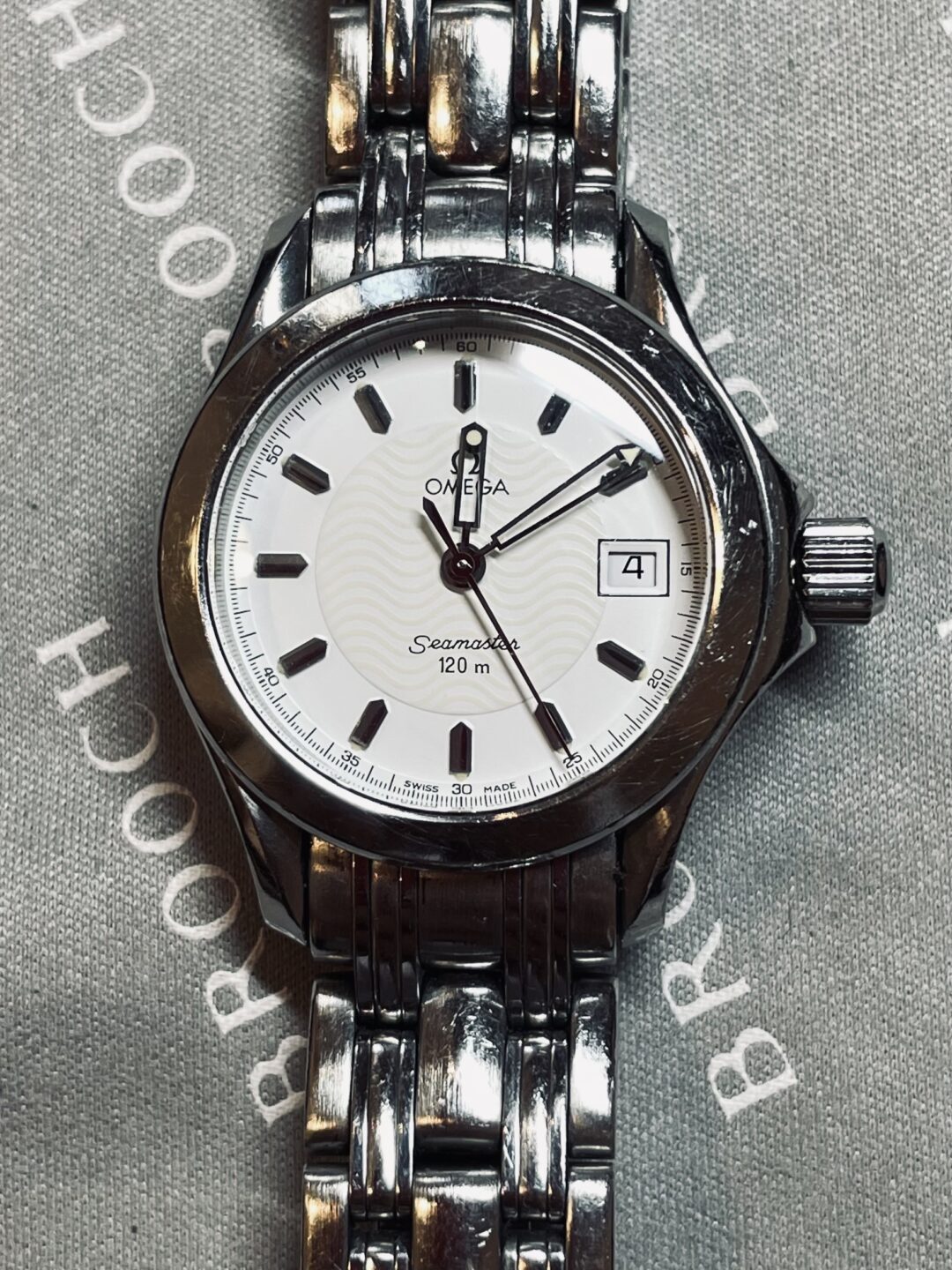 電池切れ　OMEGA Seamaster 120 OMEGA Seamaster 120m Ref.196.1501 電池交換 | 渋谷で時計修理