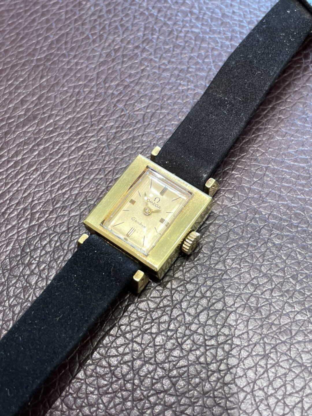 1960年代手巻き式アンティークウォッチのOMEGA Genève(オメガ 1960年代手巻き式アンティークウォッチのOMEGA Genève(オメガ