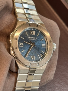 美しいラグスポと言われるショパールの人気の腕時計時計アルパインイーグル