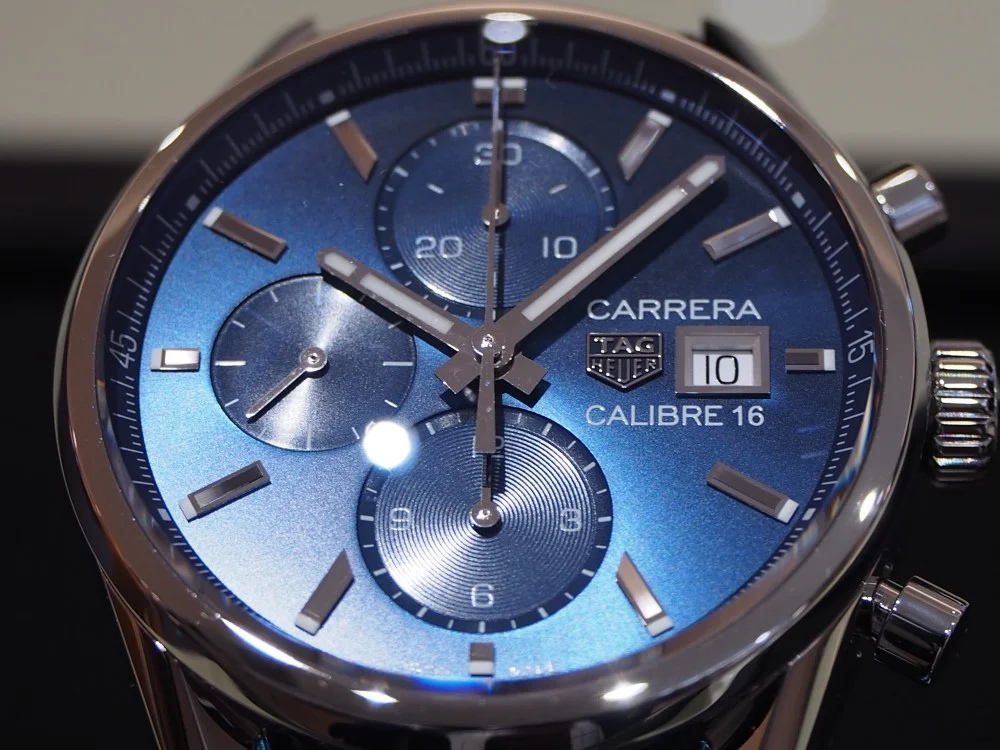 人間工学に基づいたエレガンス 【タグ・ホイヤー カレラ キャリバー