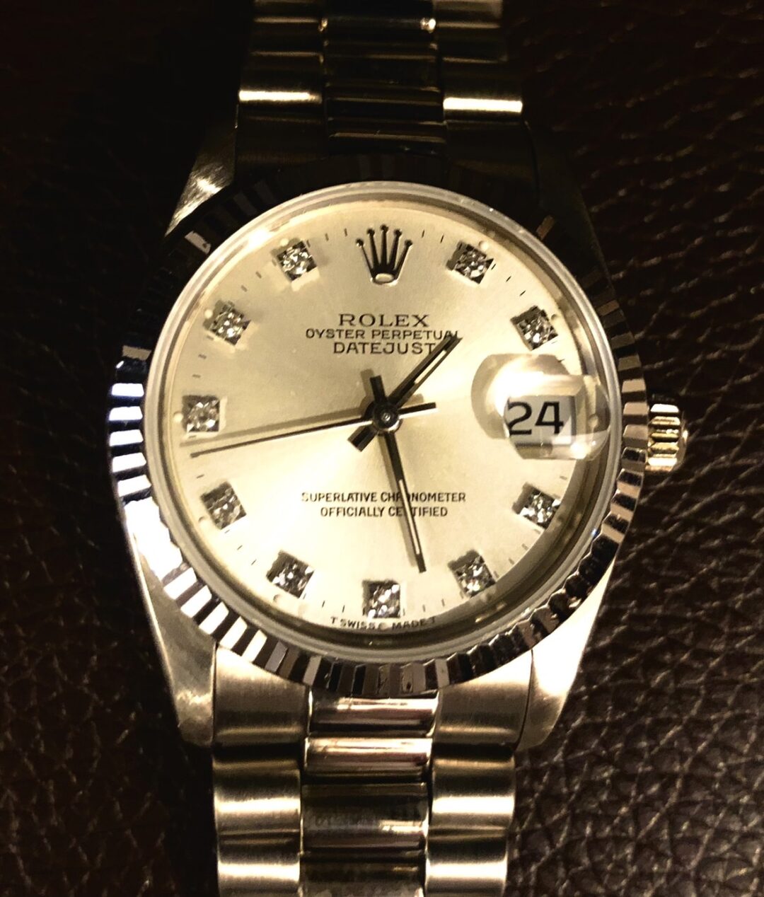 ROLEX オイスターパーペチュアル DATEJUST のオーバーホール承りました。