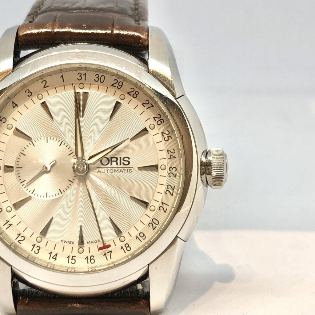 【ORIS】オリス自動巻き時計のオーバーホールとゼンマイ交換をご依頼頂きました