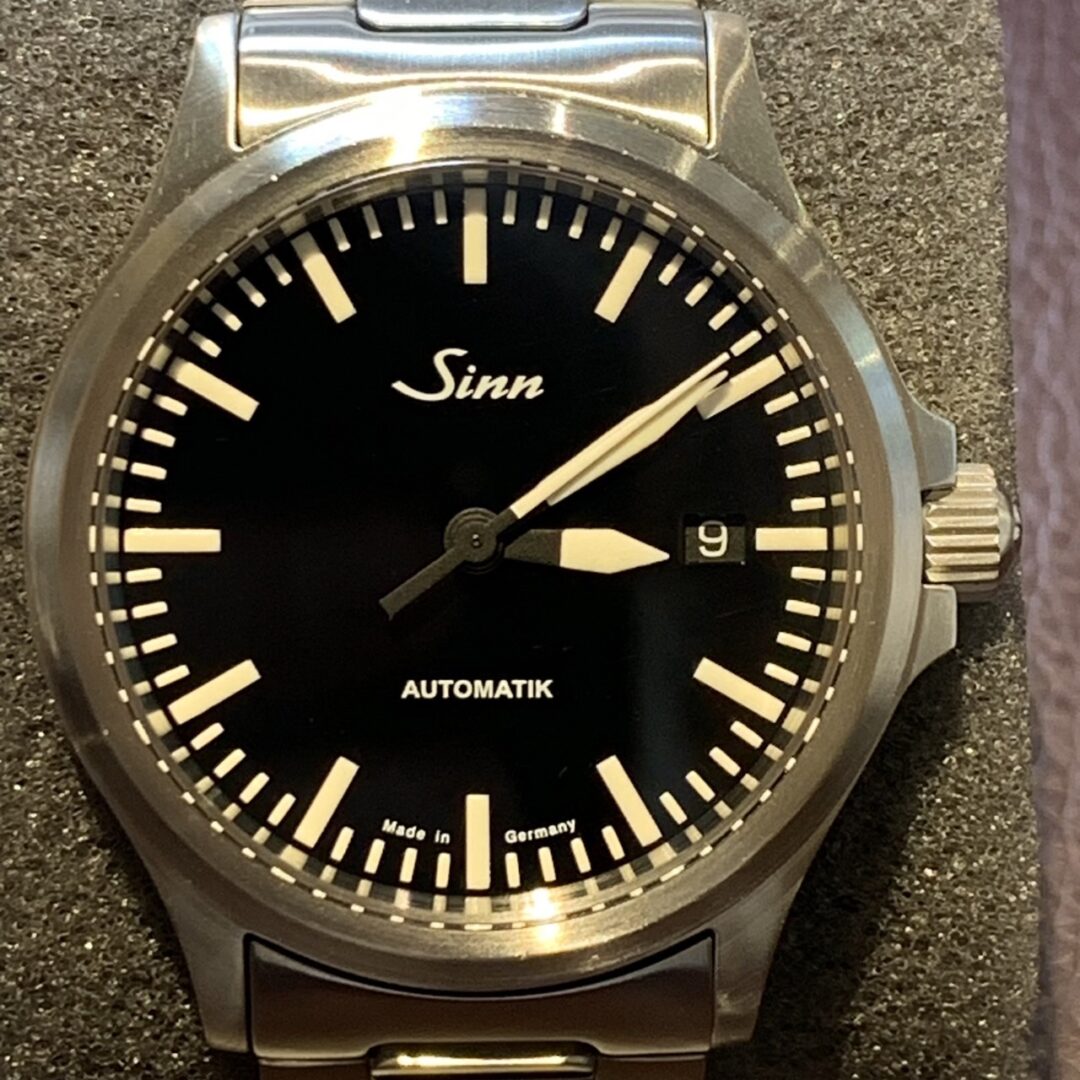 sinn ジン クロノグラフ 自動巻き 時計 オーバーホール 外装研磨 