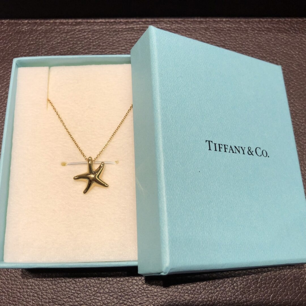 TIFFANY & Co. ストア (ティファニー) ヒトデ ネックレス ペンダント チェーン シルバー 925 Tiffany & Co.  スターフィッシュ ネックレス （シルバー製 Tiffany & Co. ヒトデ ネックレス