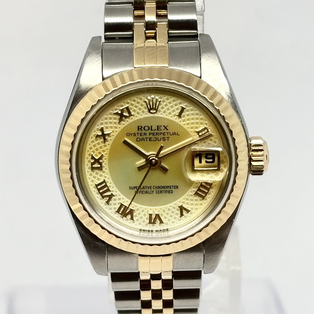 ROLEX イエローシェルDATE JUST