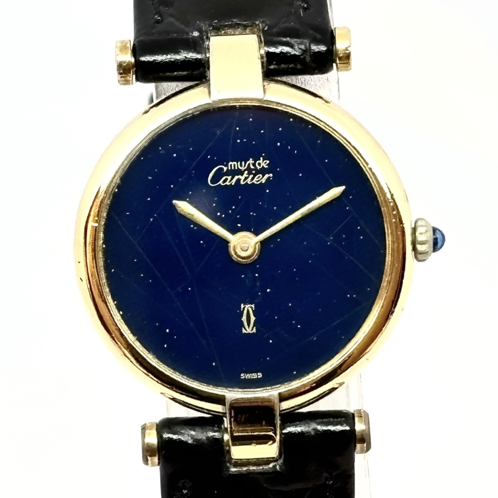 Cartierの丸形腕時計