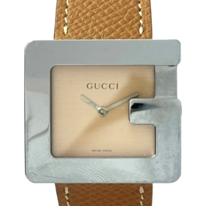 時計で個性を出したい方におすすめのGUCCIスクエア