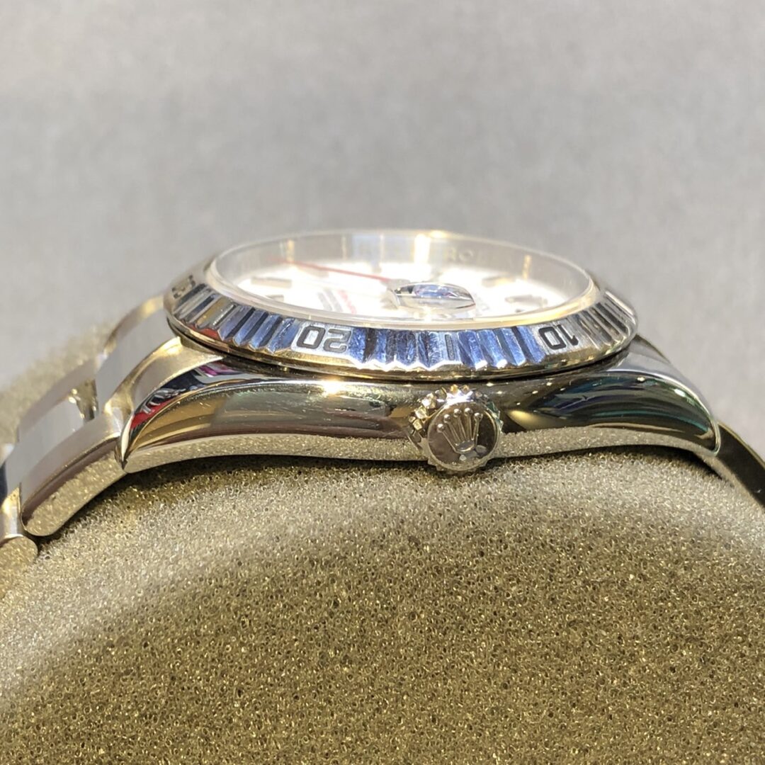 【ROLEX(ロレックス)DATEJUST(デイトジャスト)TURN-O-GRAPH（ターノグラフ】Ref:116264の定期オーバーホール